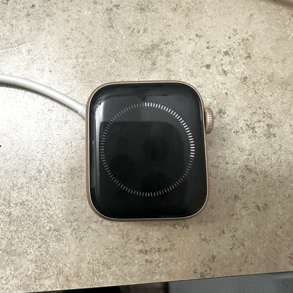 APPLE WATCH SERIES 5